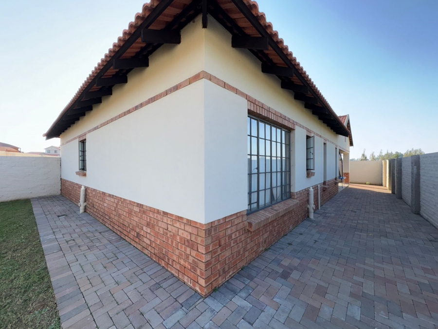 3 Bedroom Property for Sale in Waterkloof East North West